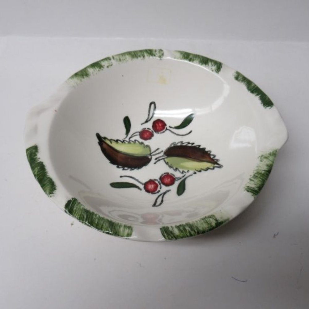 Southern Potteries Blue Ridge WILD CHERRY No. 3 Tab Handled Soup Bowl USA - Picture 2 of 4